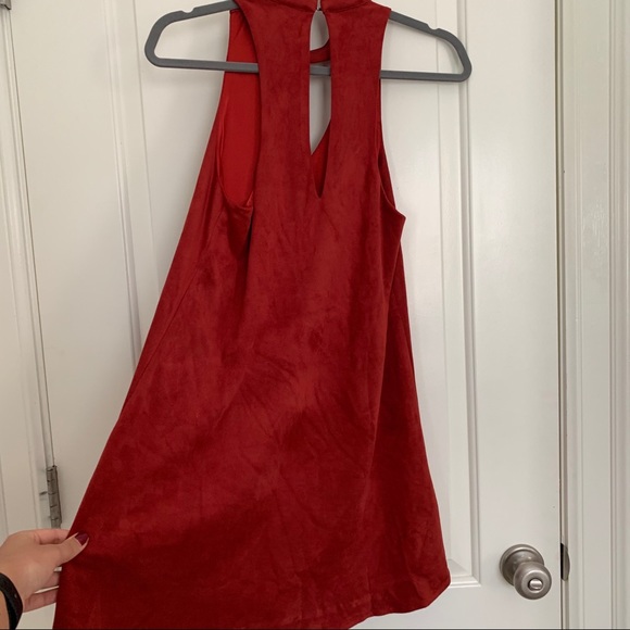 Red Velvet Boutique Dress - Picture 3 of 5